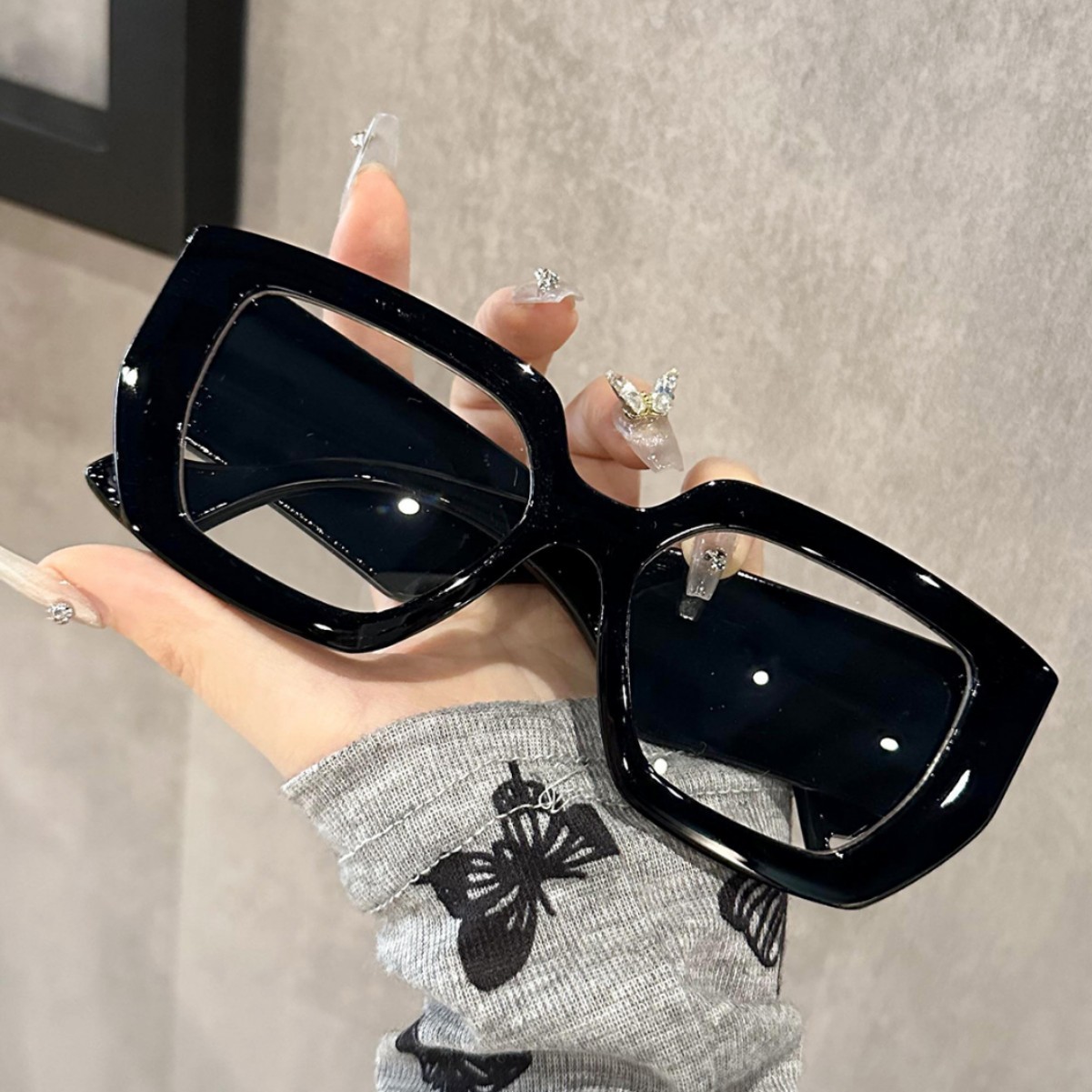 Street Fashion Photography - Super Large BoxSunglasses Women's 2025 New