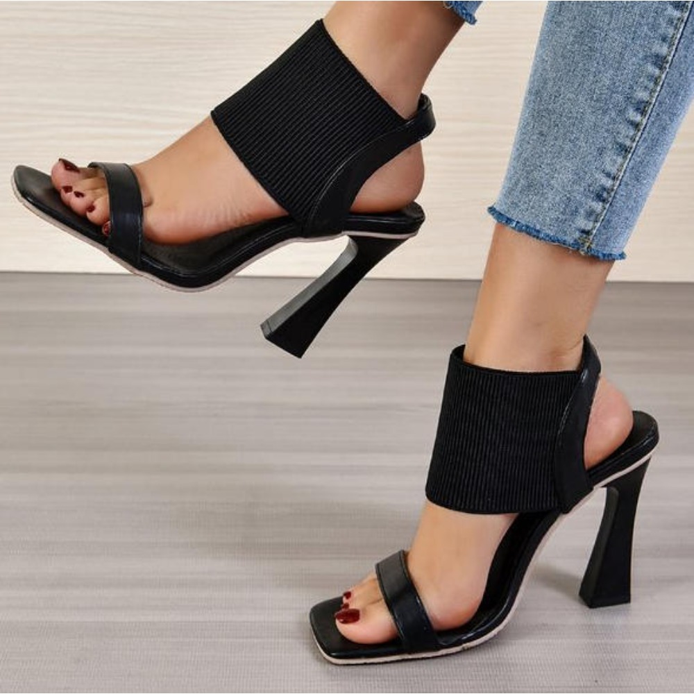 Street Fashion Rome - Square Toe High Heeled Sandal Women's