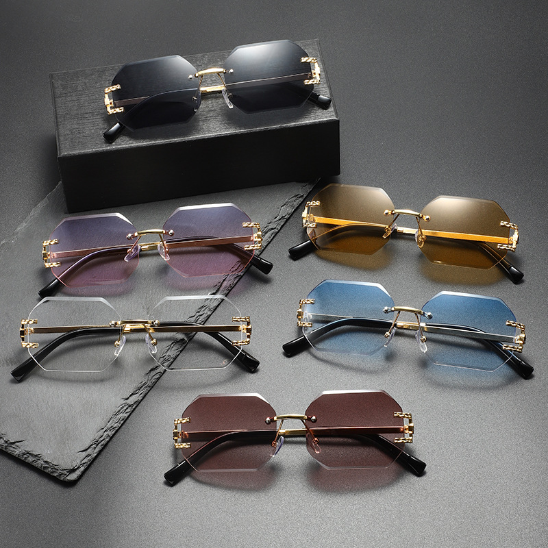 New small rectangular frameles - Street Fashion Photography recension och pris