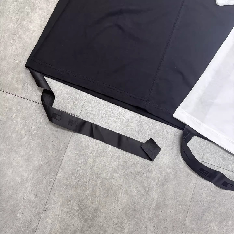 Oversize RO Style Metal Buckle - Longline Tee Oversized recension och pris