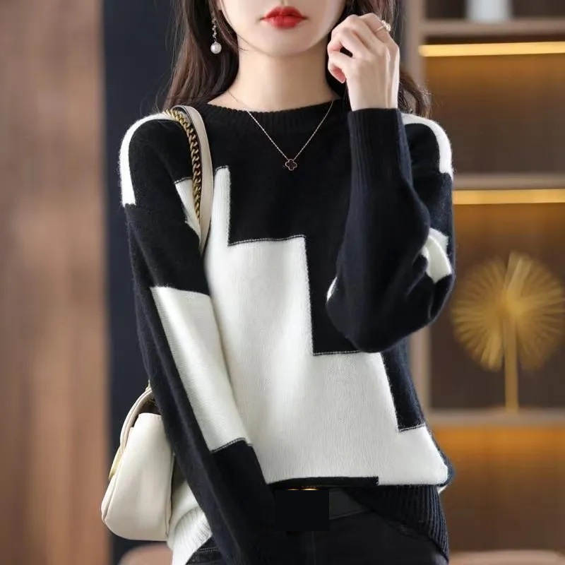 Fashion O-Neck Spliced Knitted - Street Fashion In Korea recension och pris