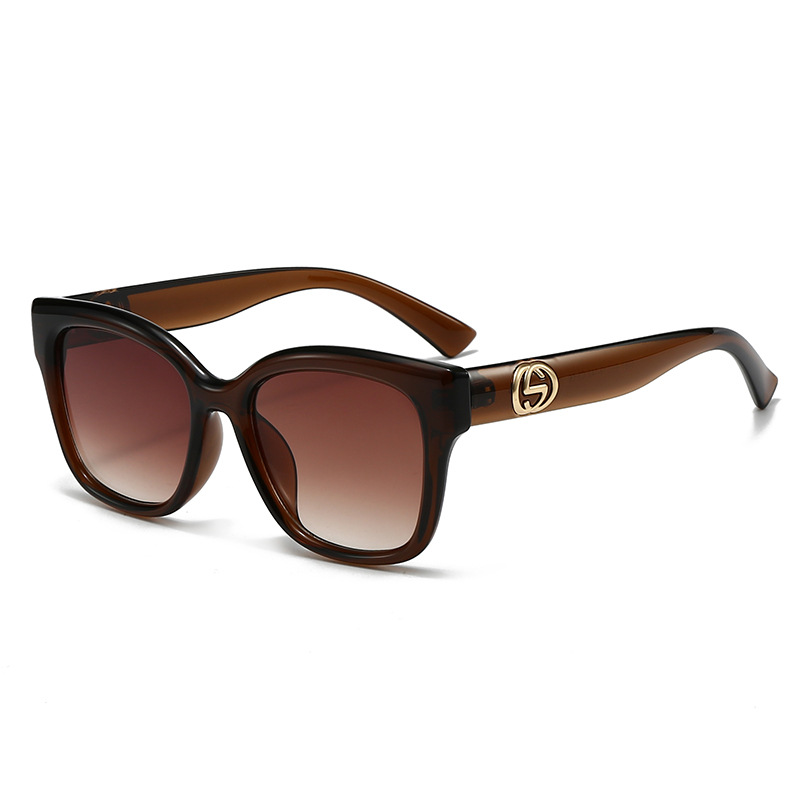 Retro Minimalist Solid Color F - Street Fashion Photography recension och pris