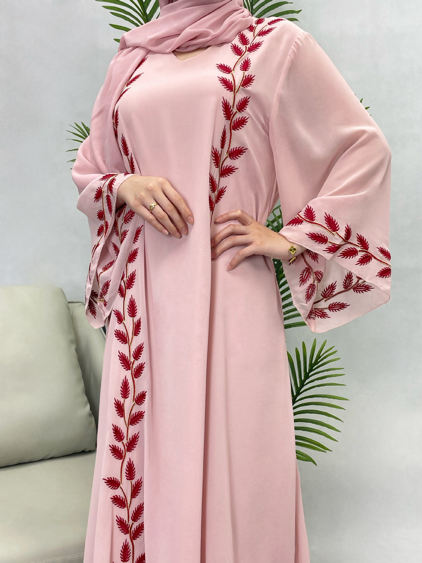 Middle East Dubai Turkey Fashi - Street Fashion Dubai recension och pris