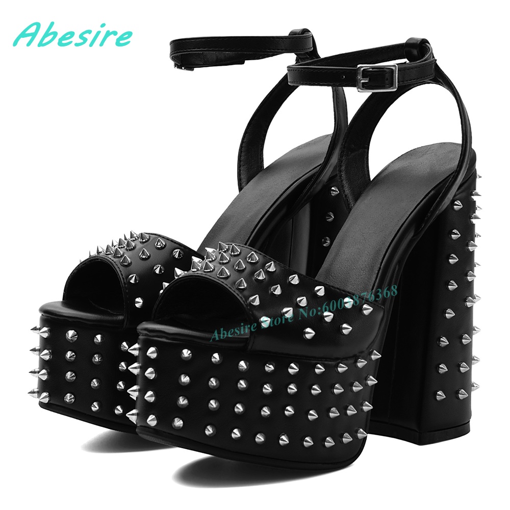 Black Faux Leather Rivet Platf - Street Fashion Women recension och pris