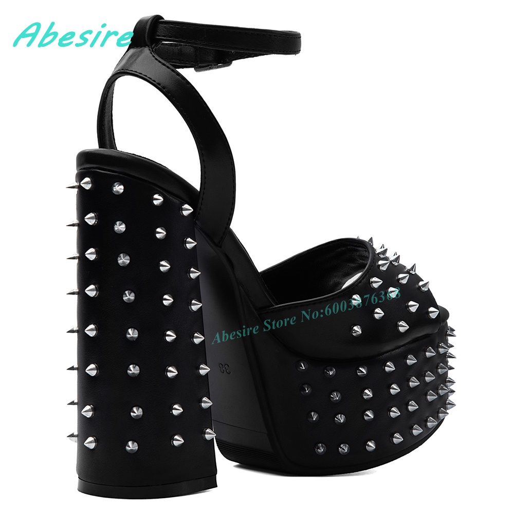 Black Faux Leather Rivet Platf - Street Fashion Women recension och pris