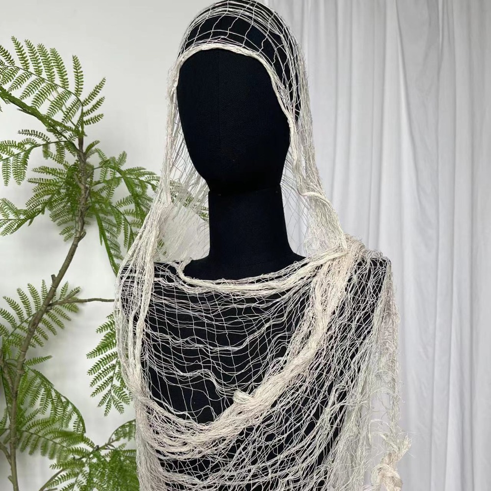 Fashion Distressed Scarf Ragge - Street Fashion Photography recension och pris